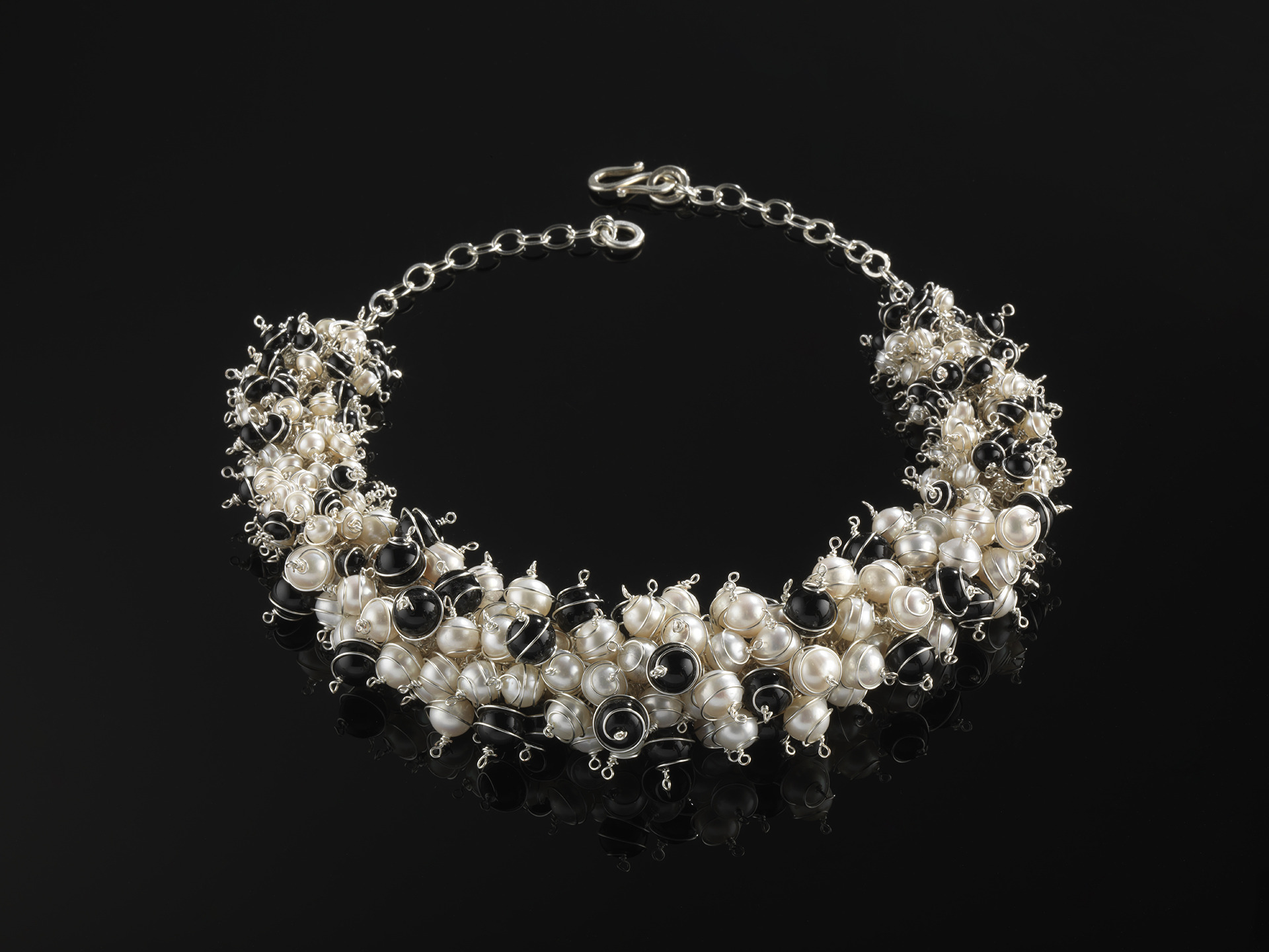 necklace with cluster of pearl beads