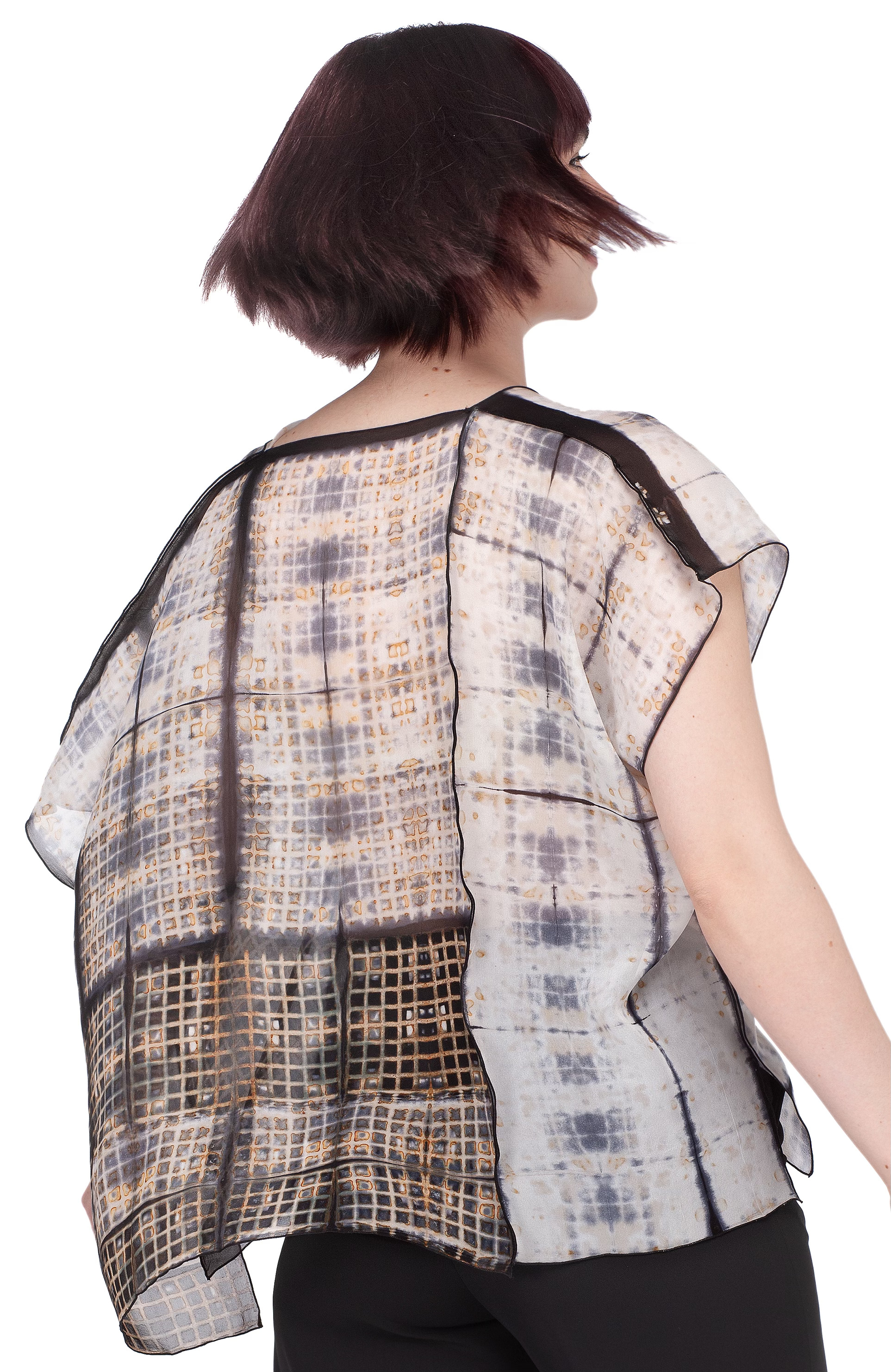 airy vest with gridded dyed pattern
