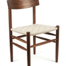 Modern low back dining chair inspired by the J39 chair of Danish designer Borge Mogensen and Shaker post and rung chairs.
